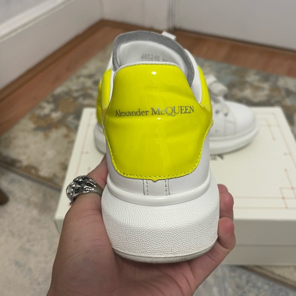 EUC Women Sz 7 (Euro Sz 37) Alexander McQueen Oversized Shoes White/Fluo Yellow - Picture 15 of 17